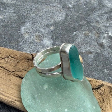 Teal Blue Sea Glass Double Shank Ring - Size 9.5