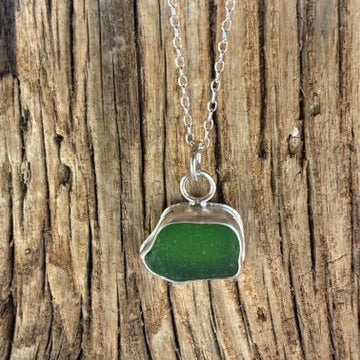 Kelly Green Sea Glass Pendant