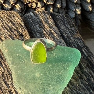 Lime Green Sea Glass Ring - Size 7.75 – RipTide Sea Glass Jewelry