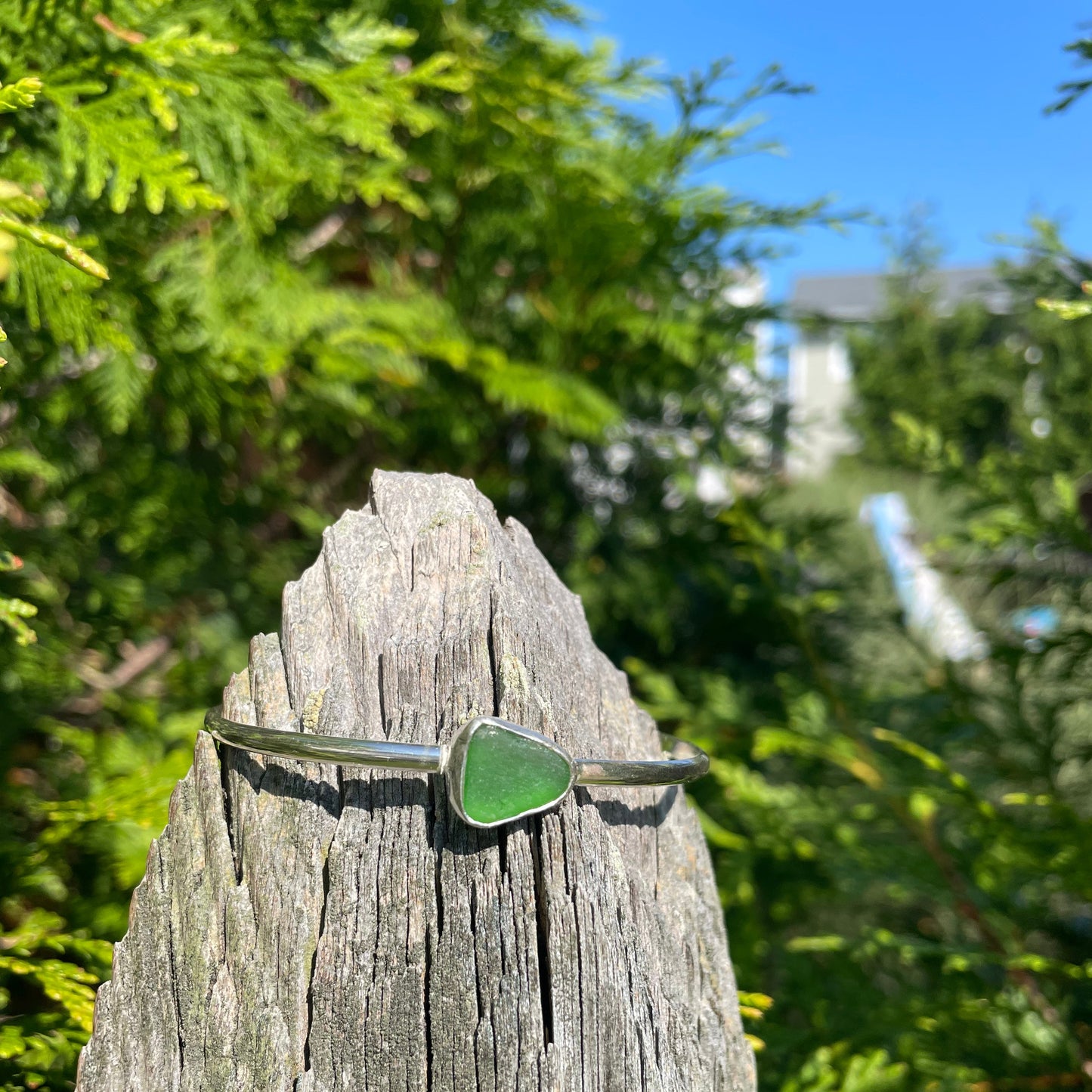 Kelly Green Sea Glass Bangle - Large