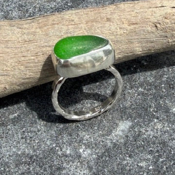 Kelly Green Sea Glass Ring - Size 5