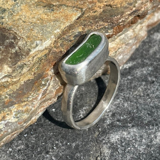 Kelly Green Sea Glass Ring - Size 5