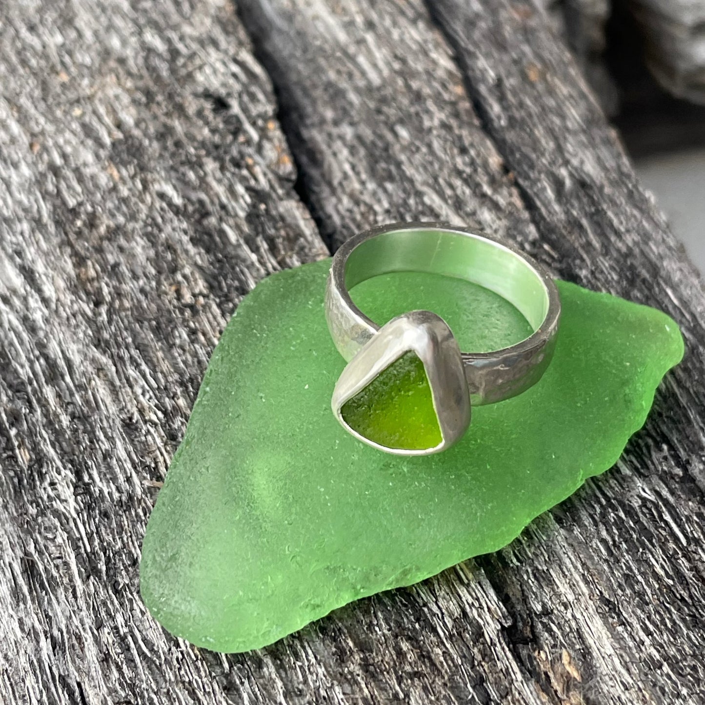 Lime Green Hammered Sea Glass Ring - Size 7.5