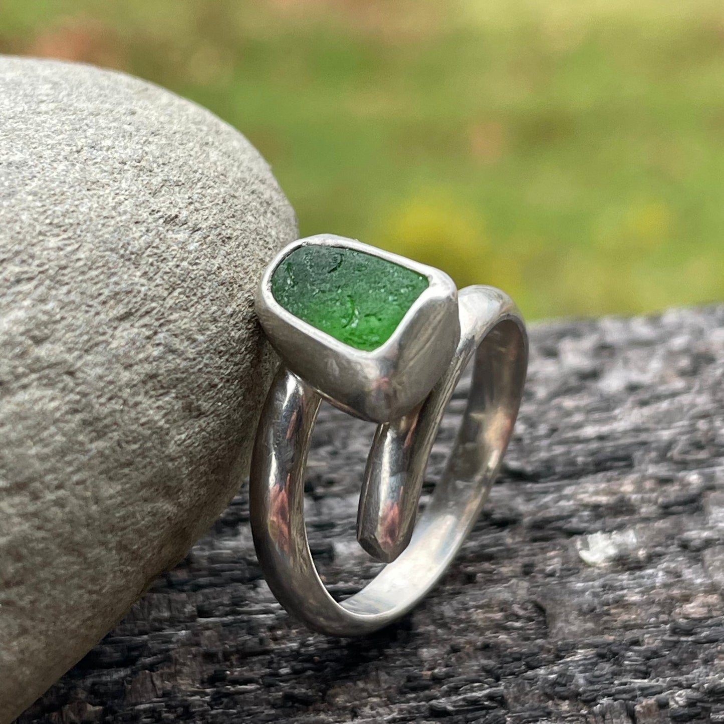 Kelly Green Sea Glass Ring - Size 7