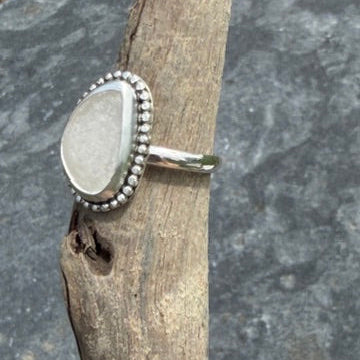 Ice White Sea Glass - Size 8.75
