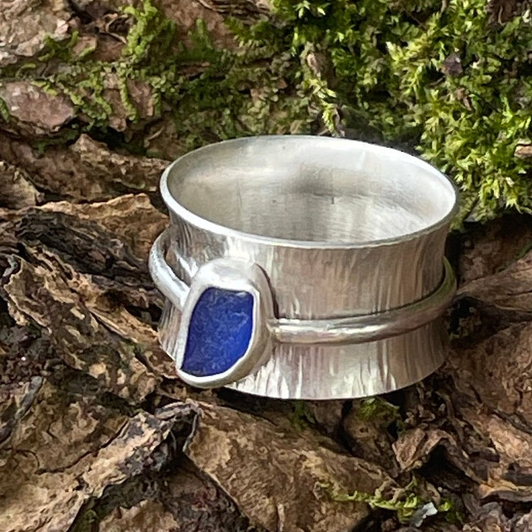 Cobalt blue Sea Glass Spinner Ring - size 9