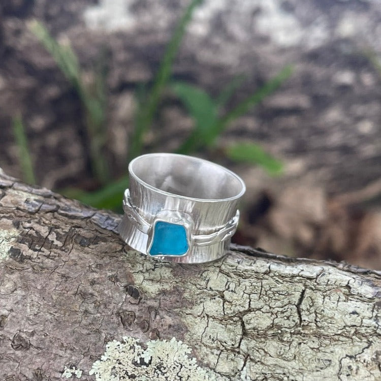 AquaMarine Sea Glass Spinner Ring - size 7.25