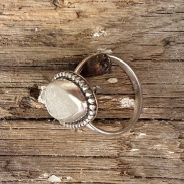 Ice White Sea Glass - Size 8.75