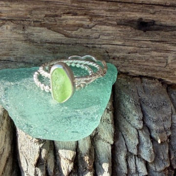 UV Green Sea Glass Stacking Rings - Size 8.25