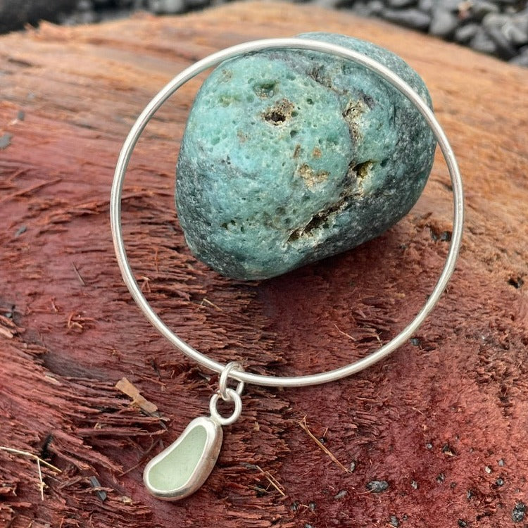 Sea Foam Green Sea Glass Dangle Bangle - Size Medium