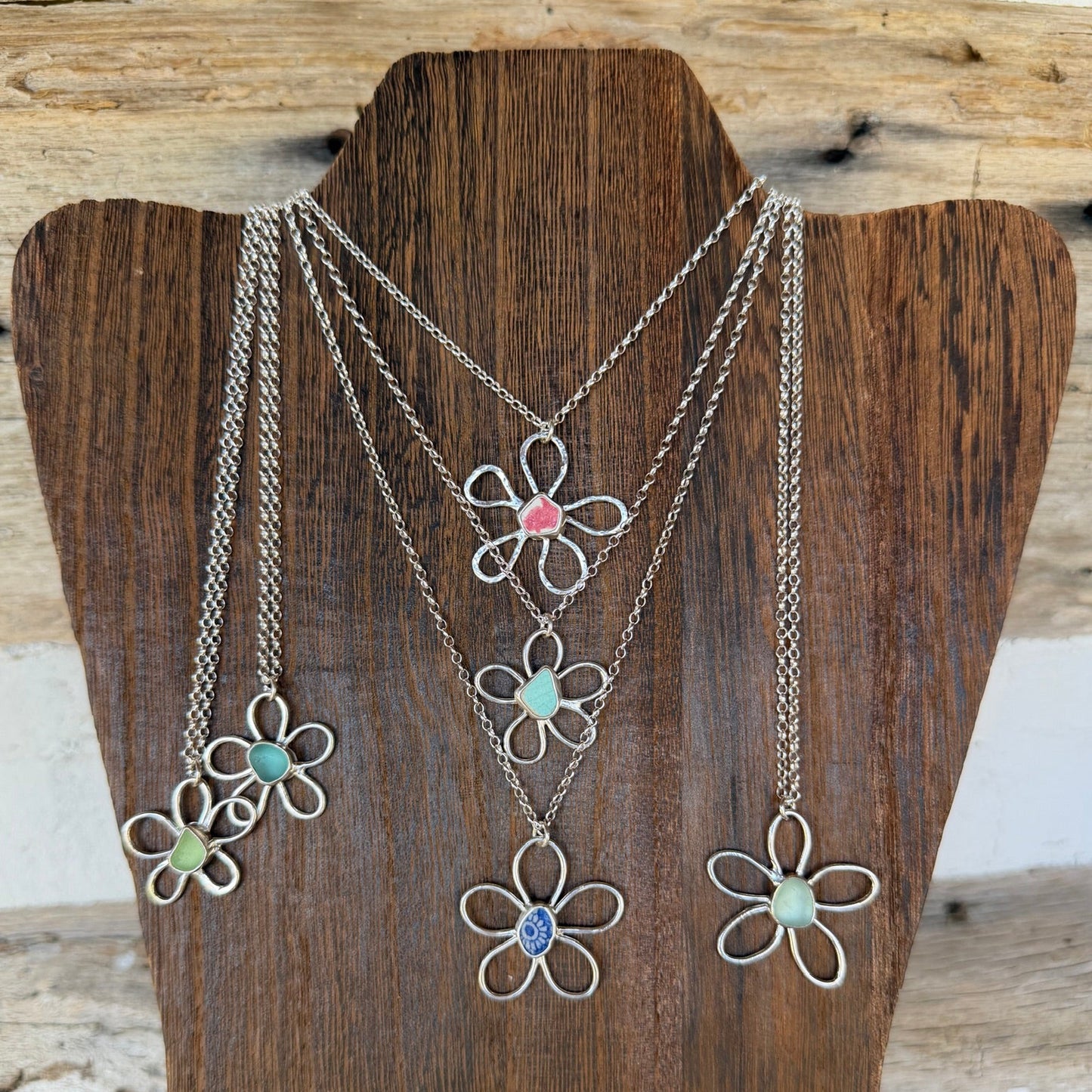 UV Green Sea Glass Daisy Pendant