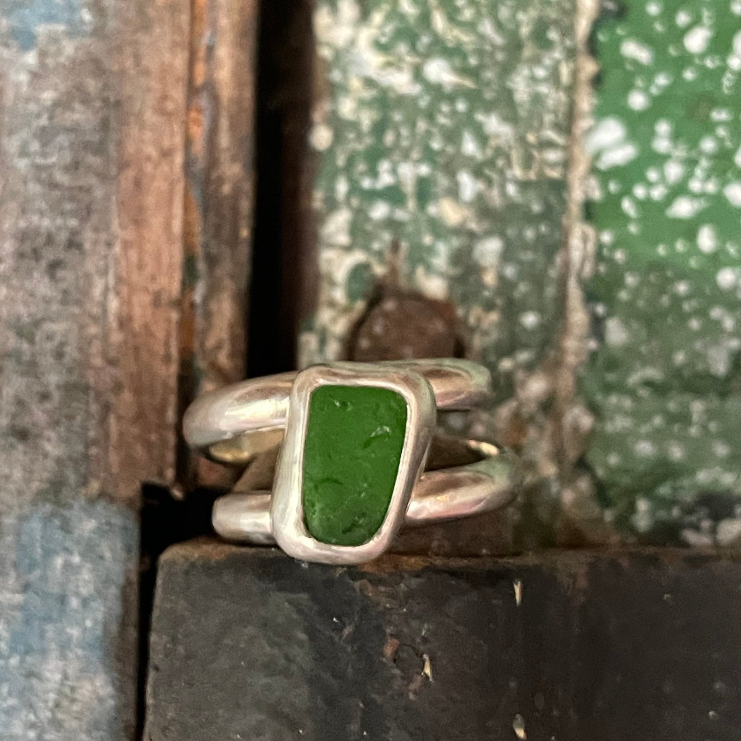 Kelly Green Sea Glass Ring - Size 7