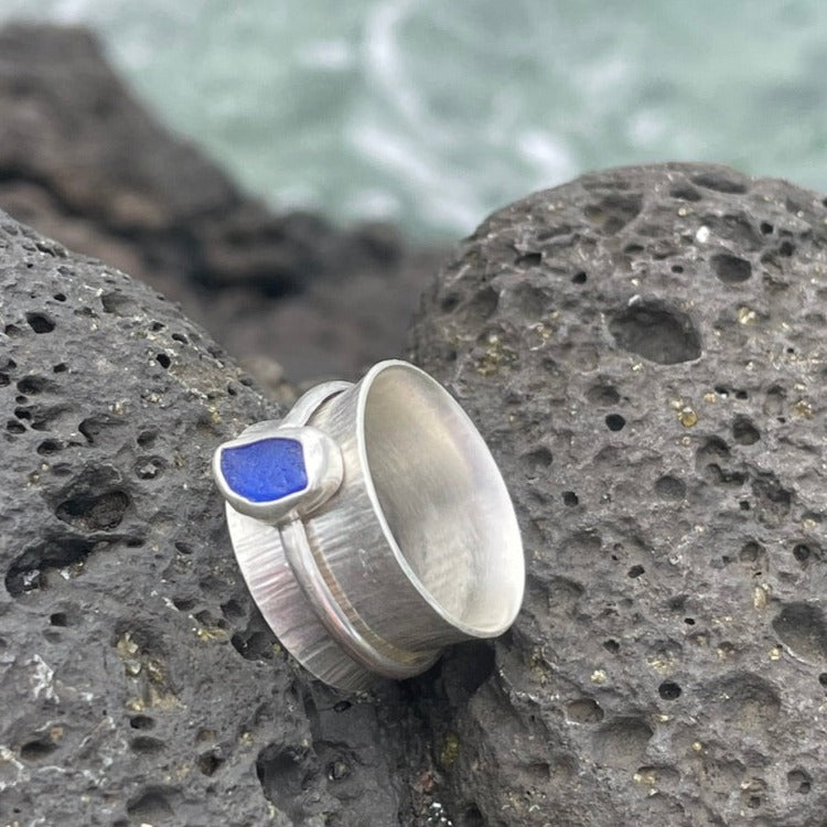 Cobalt blue Sea Glass Spinner Ring - size 9