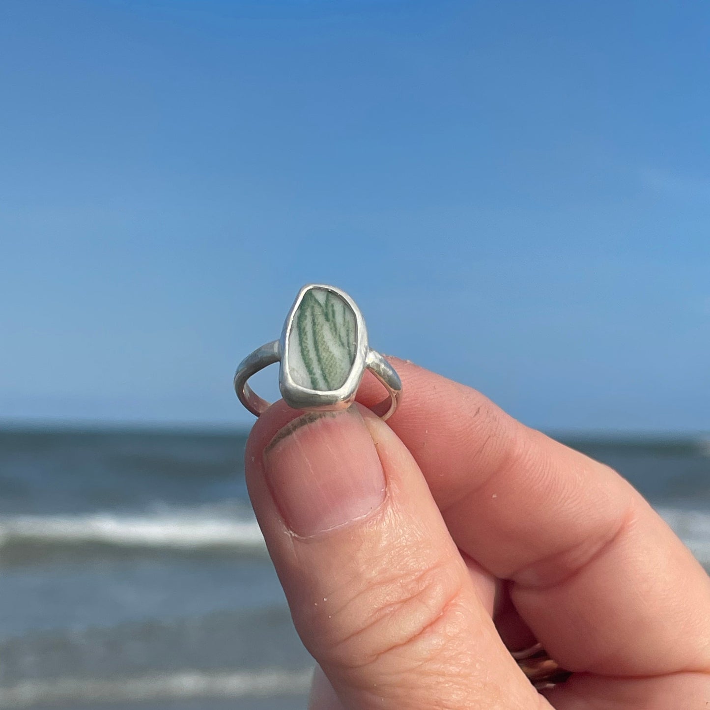 Leaf Green Sea Pottery Ring - Size 6